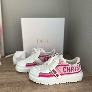 Dior Women's Sneakers in White and Pink